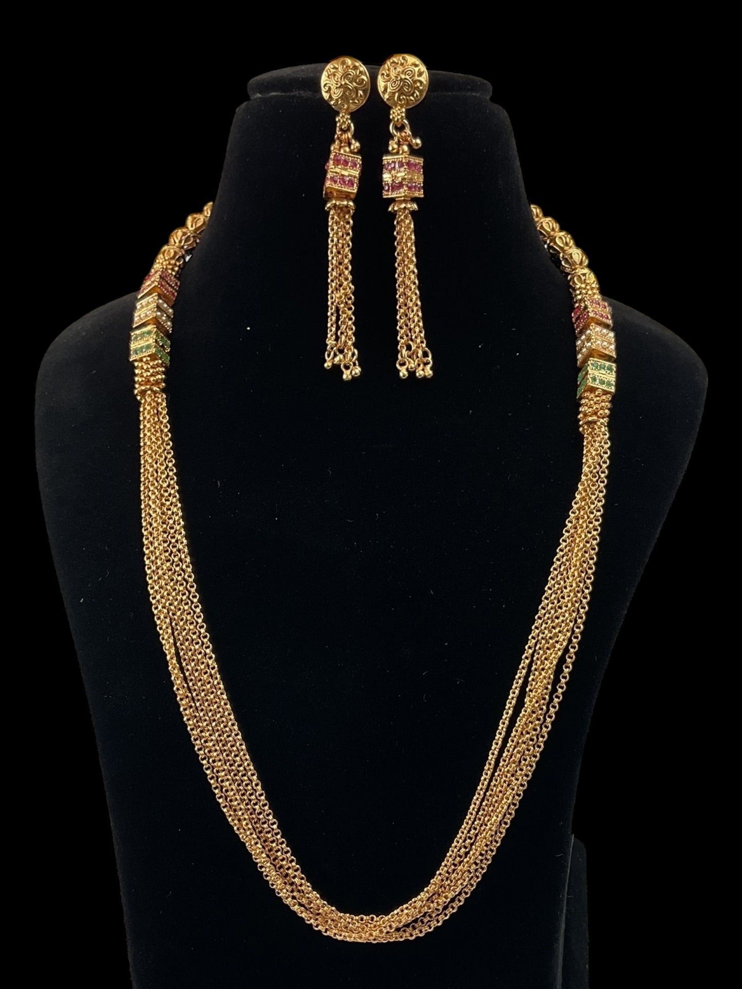 Tanvi Temple necklace