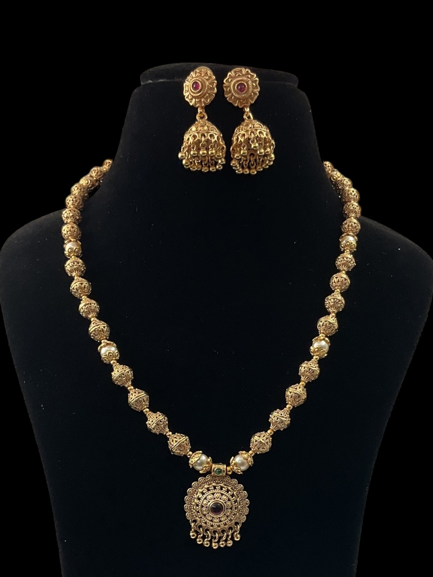 Divya Temple necklace
