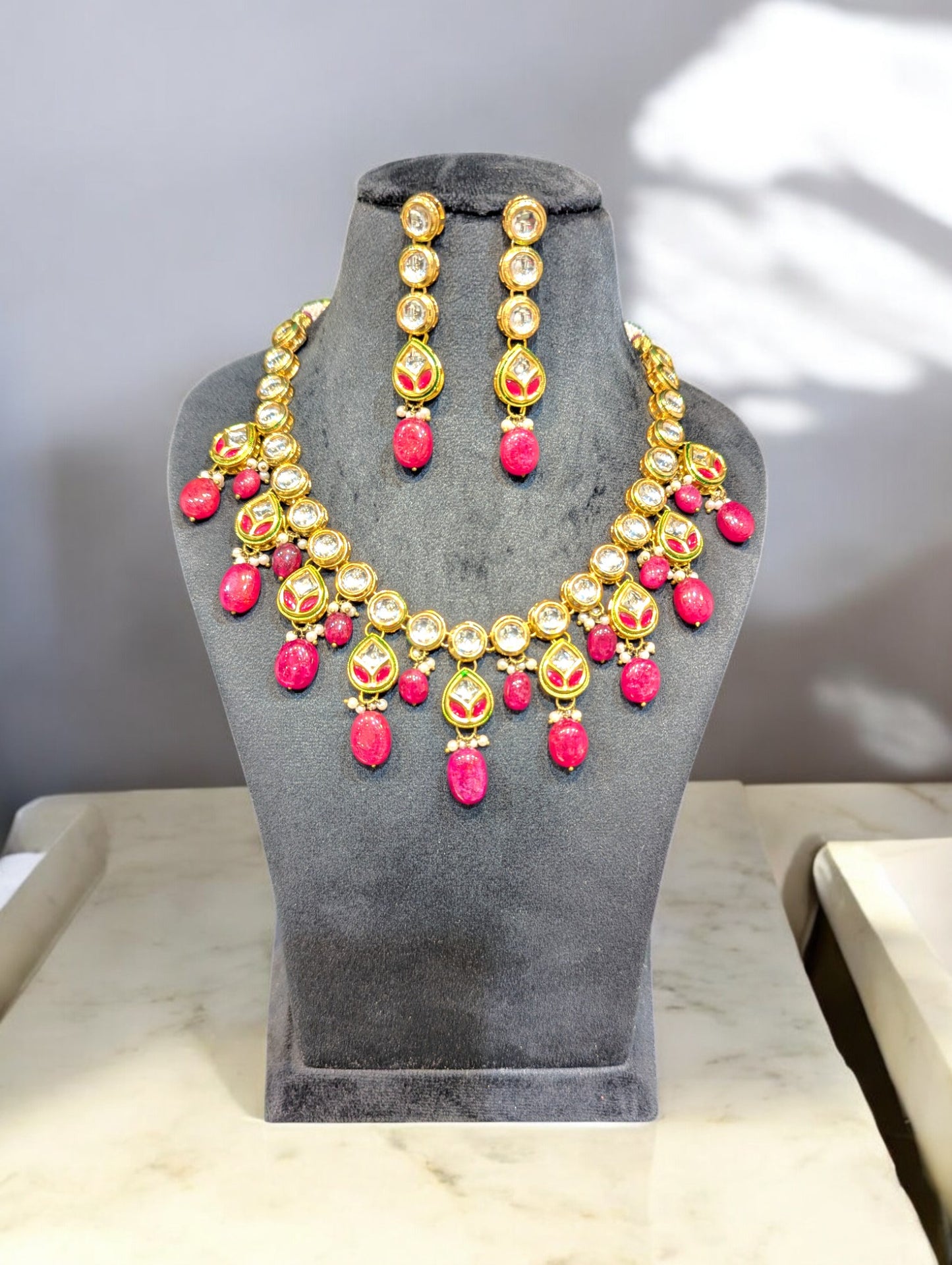 Anshika Kundan Necklace Set