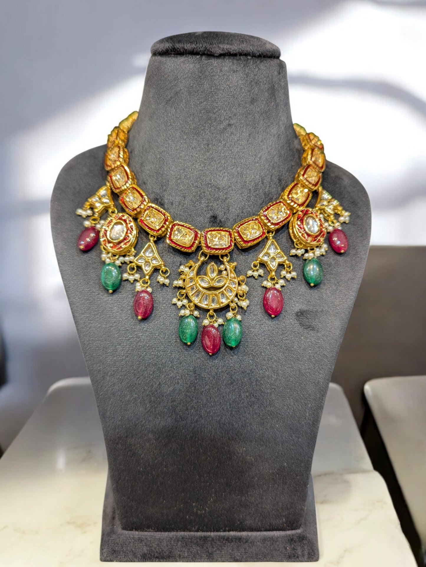 Saniya Kundan Necklace Set