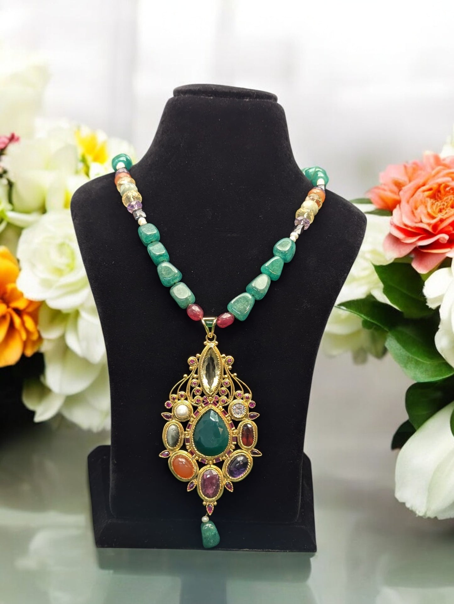 Saanvi Semi-Pr. Navratan Necklace