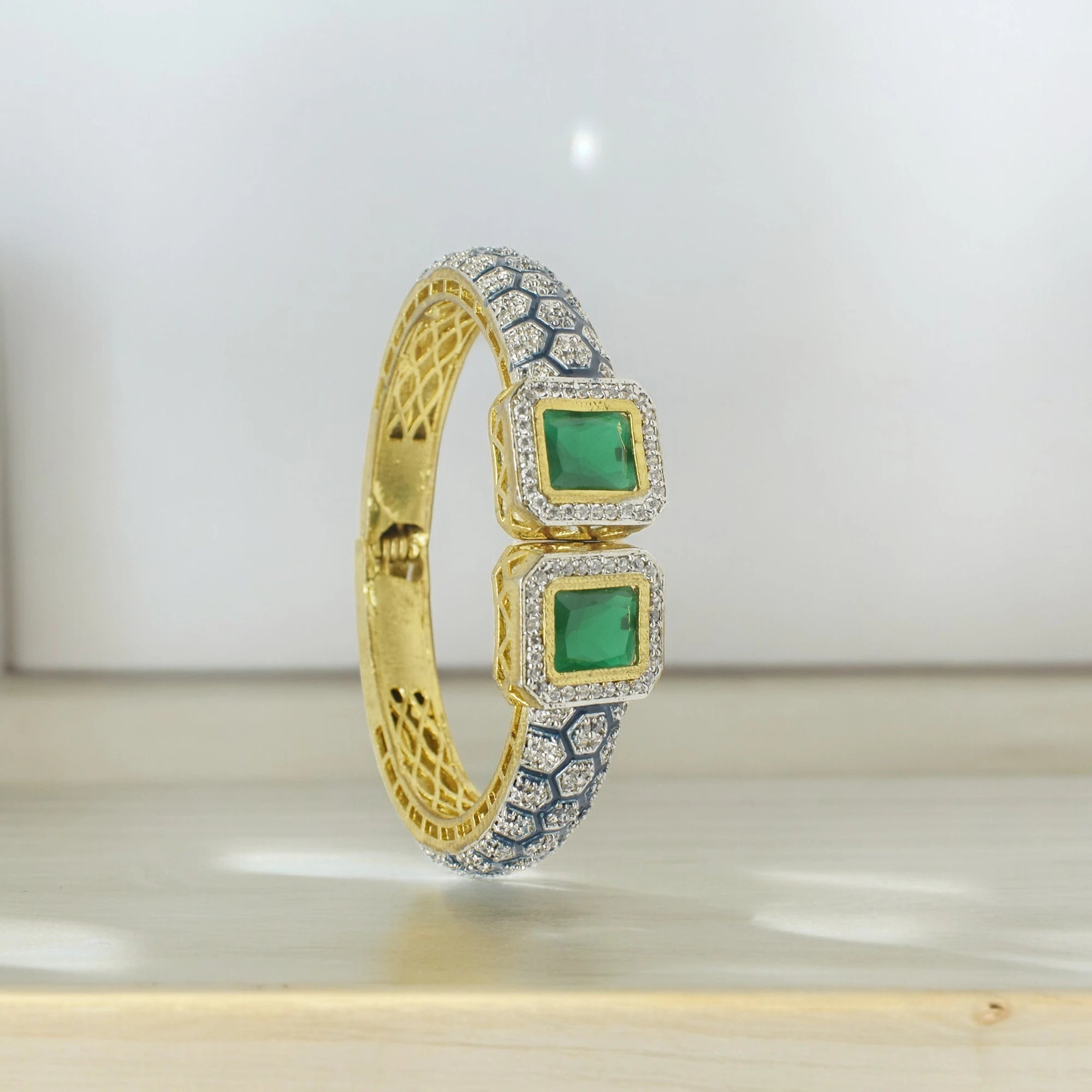 Amaryllis Zircon Bracelet