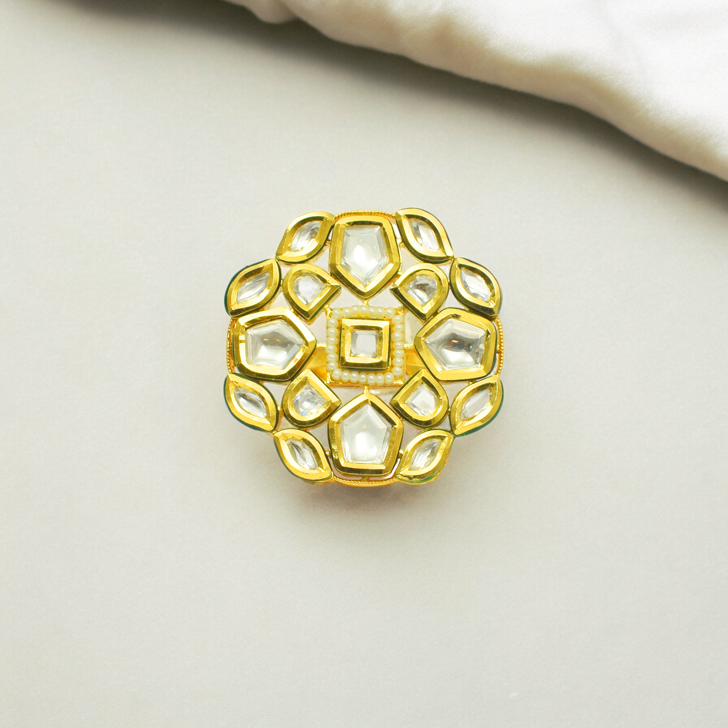 Aditi Kundan Rings