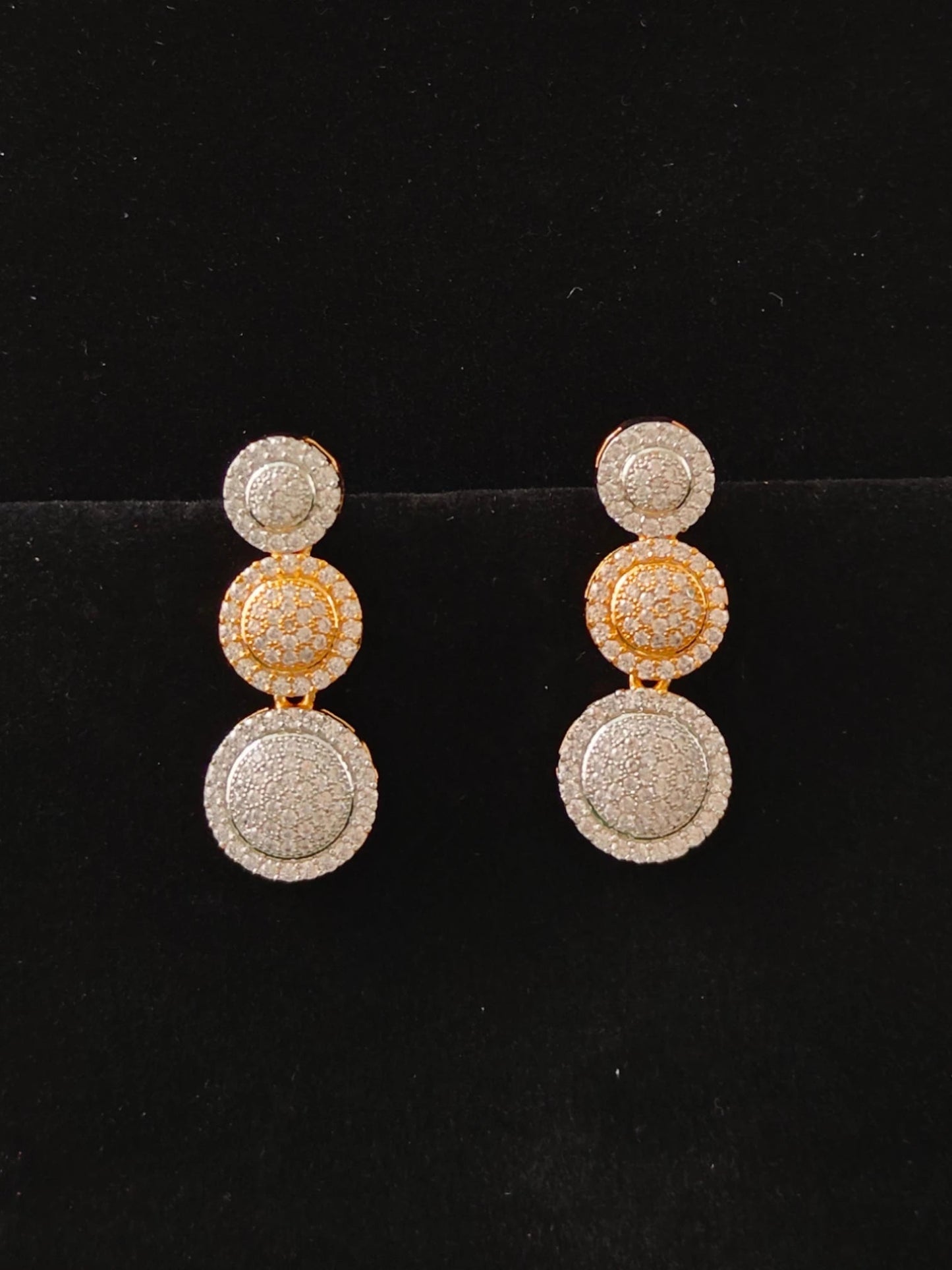 Amaya Zircon Set