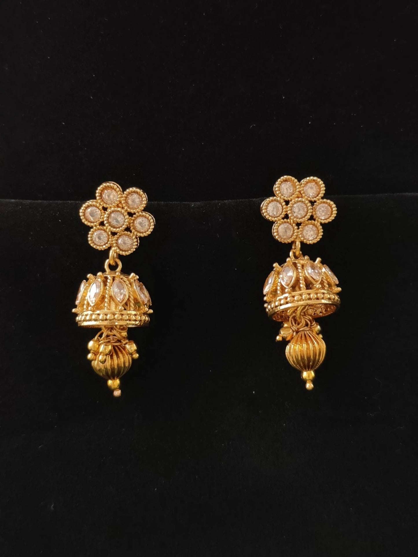 Ritika Zircon Set