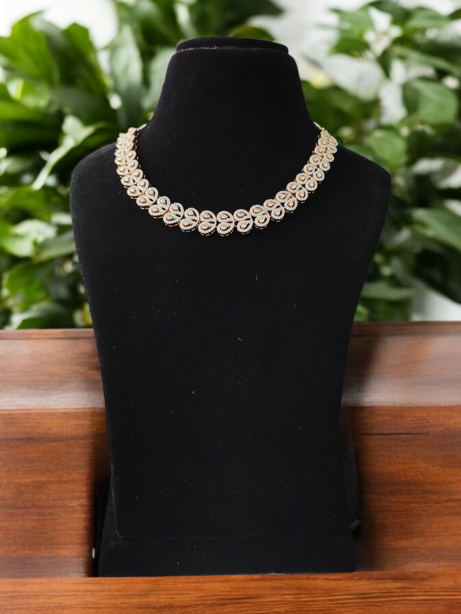 Niharika Zircon Set