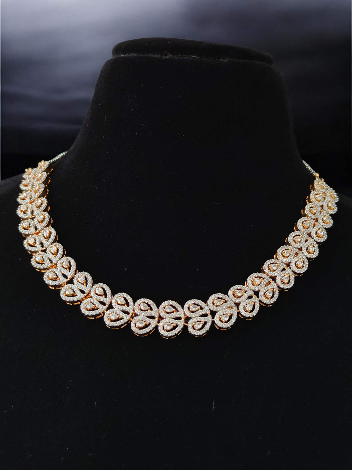 Niharika Zircon Set