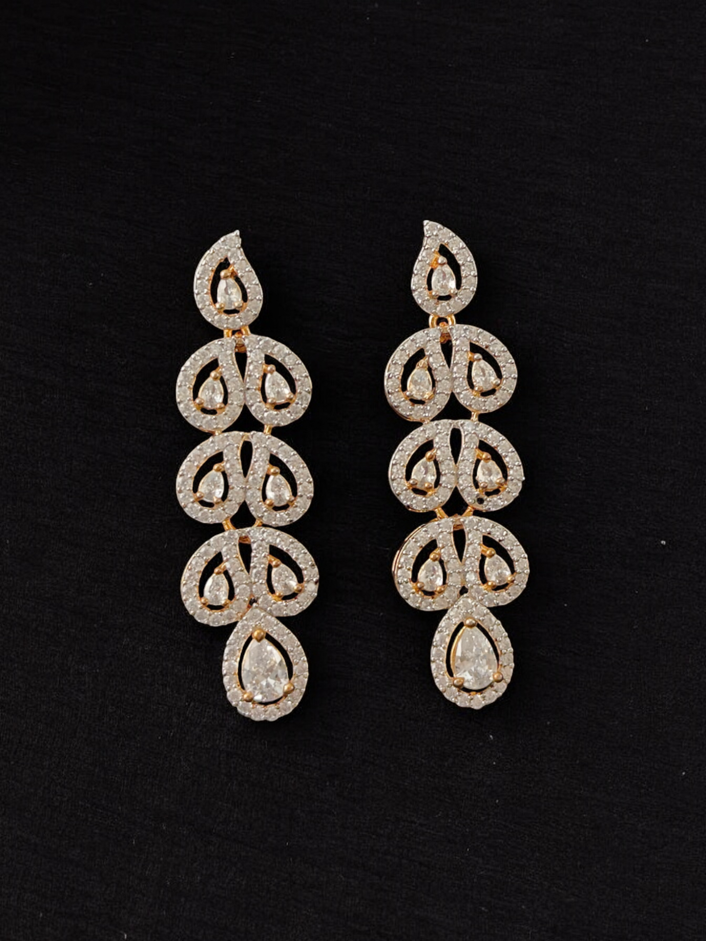 Niharika Zircon Set