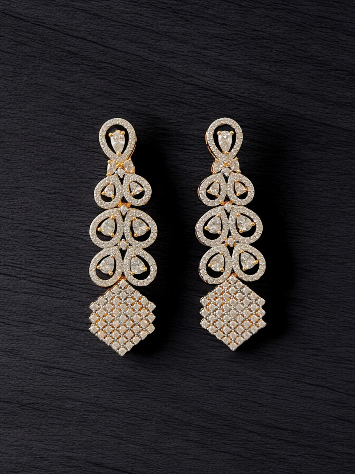 Pavitra Zircon Set