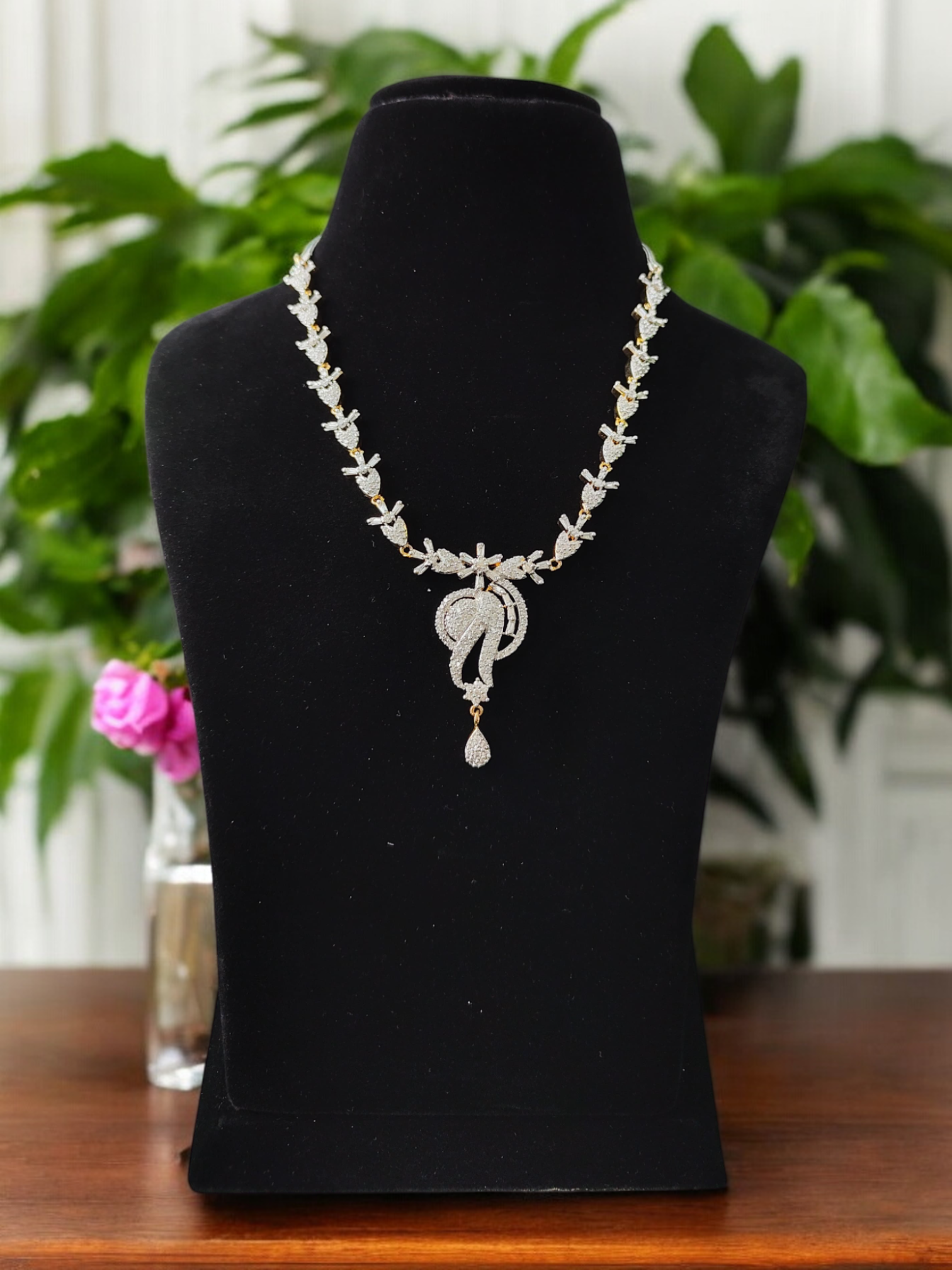 Tanvi Zircon Set