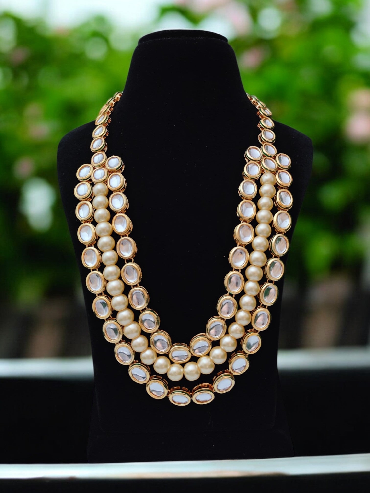 Yukti Necklace Set