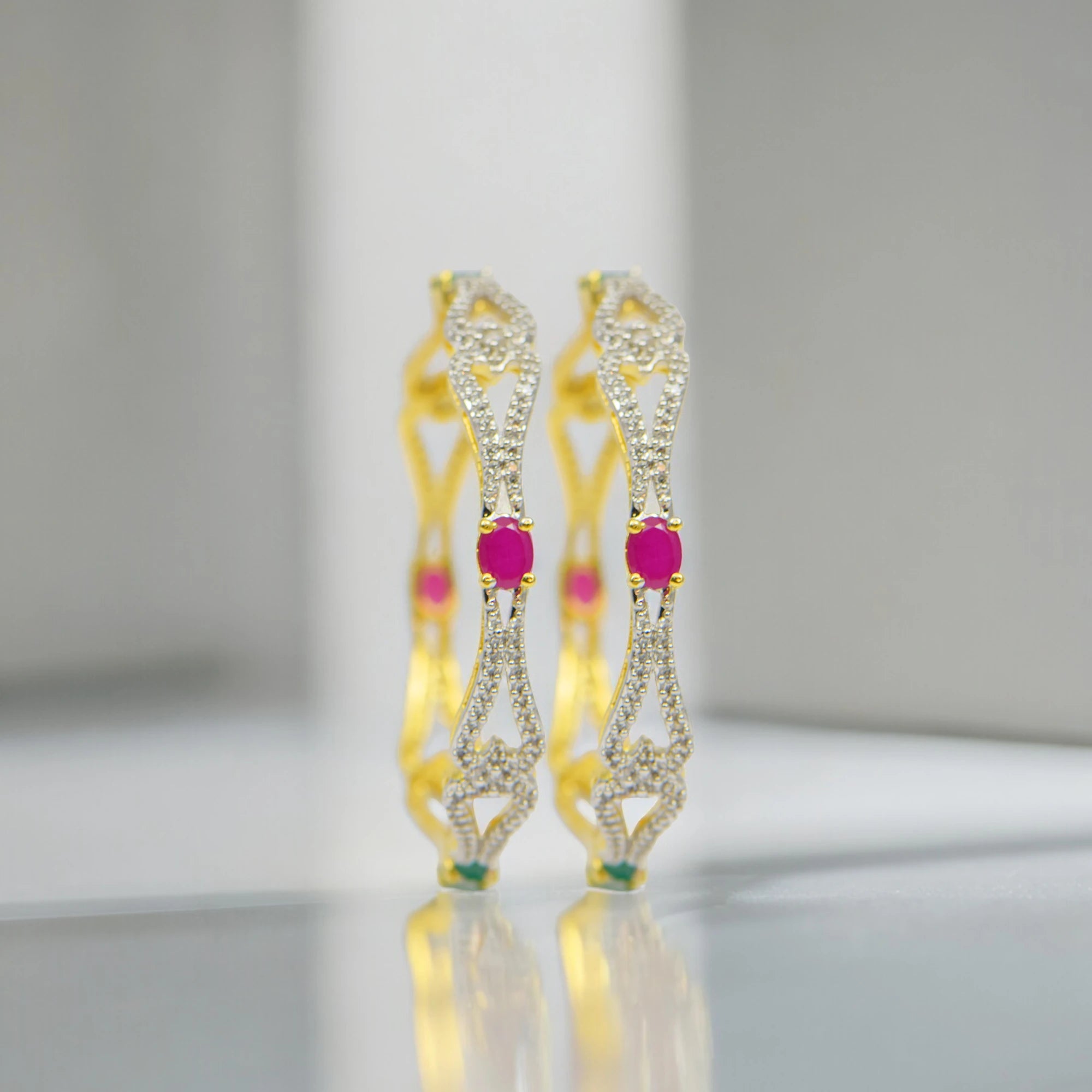 Lyra Zircon Bangle