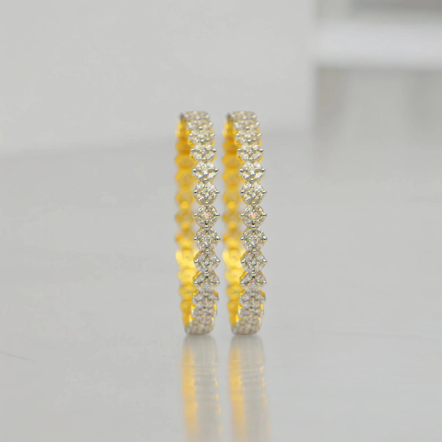 Daisy Zircon Bangle