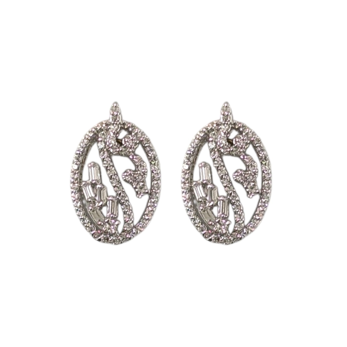 Anshika DC Pendent Set
