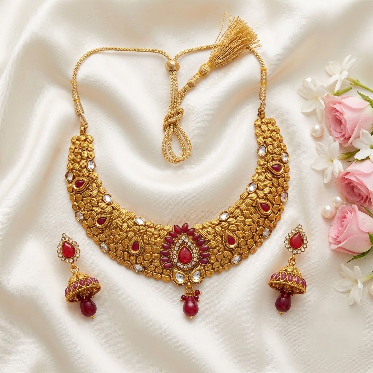 Avika Polki Necklace Set