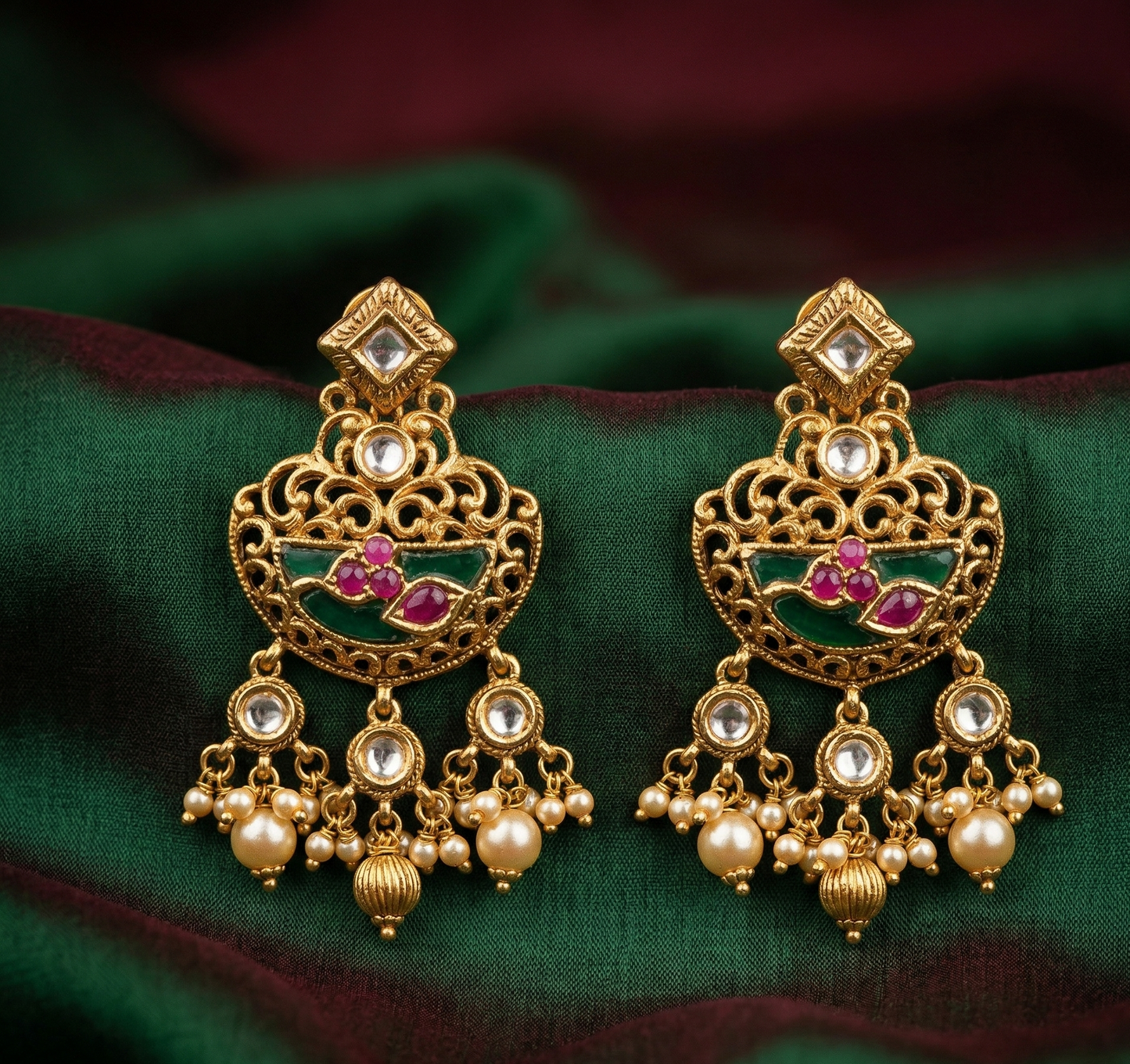 Temple Pendent Sets