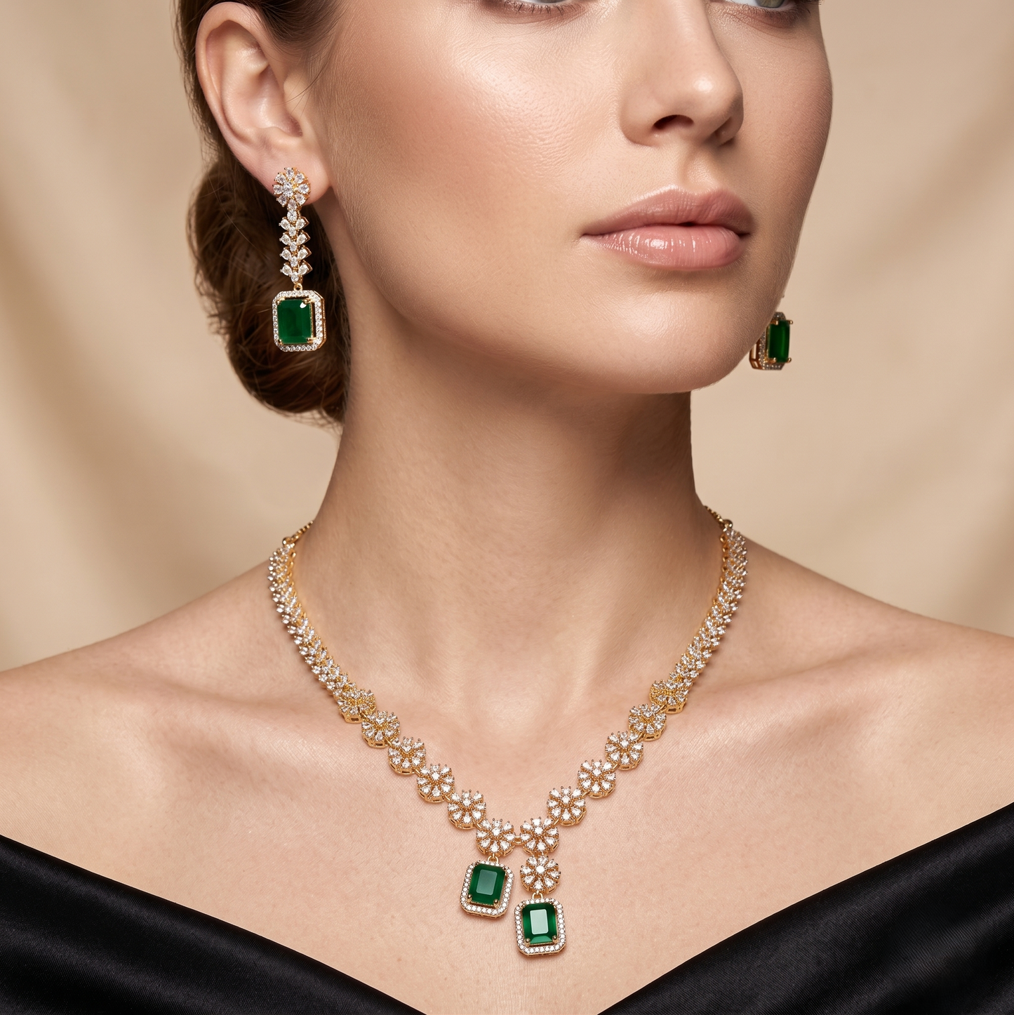 DC Necklace - E00BPK