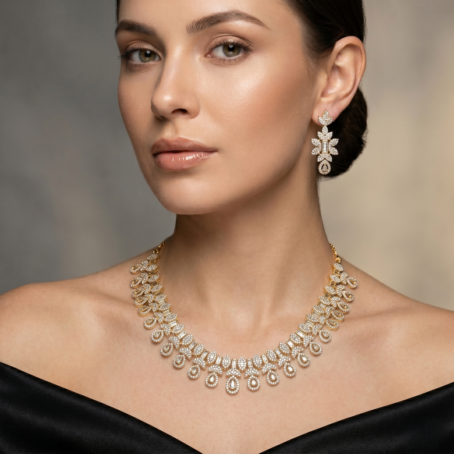 DC Necklace - E00BPO