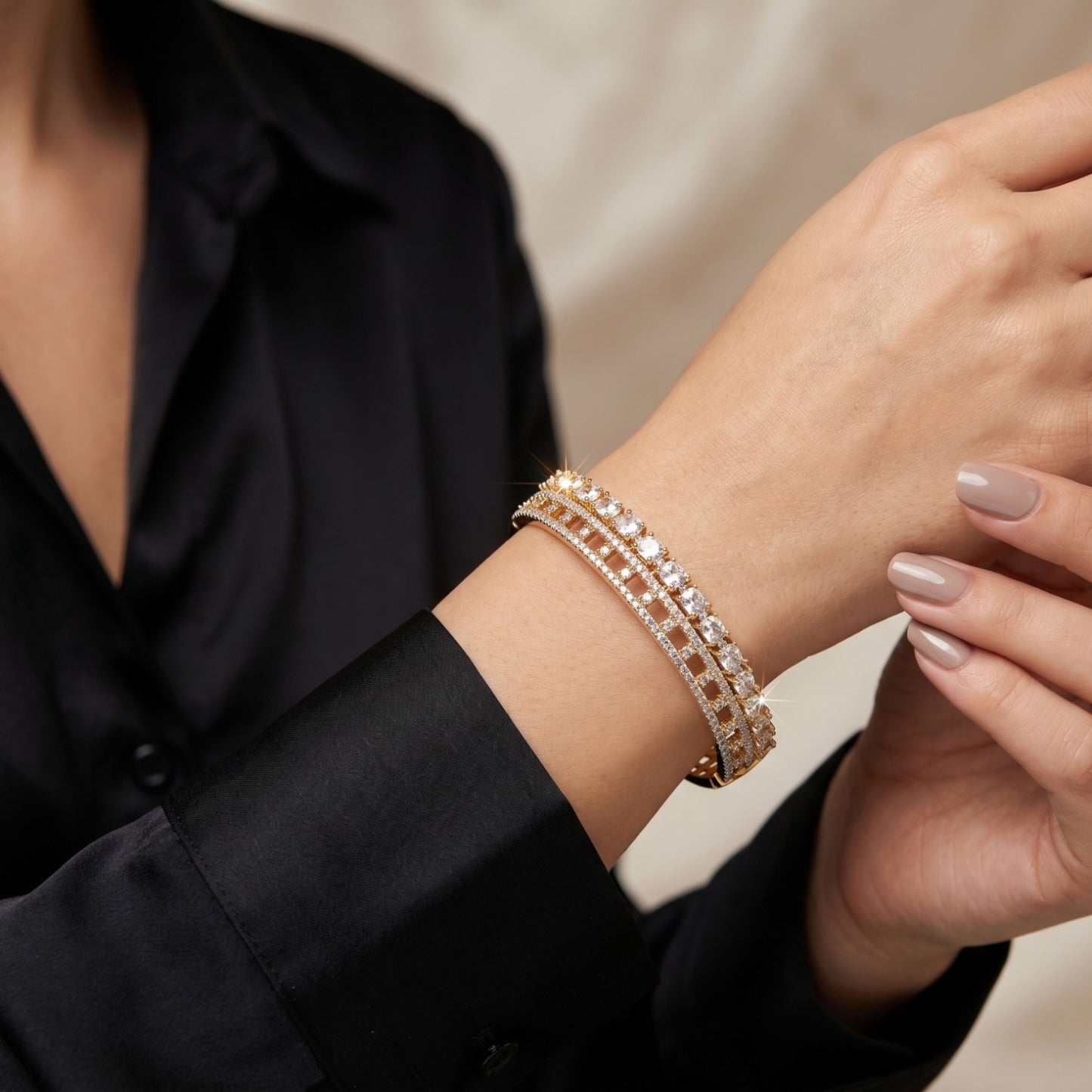 DC Bracelet - E00BQD