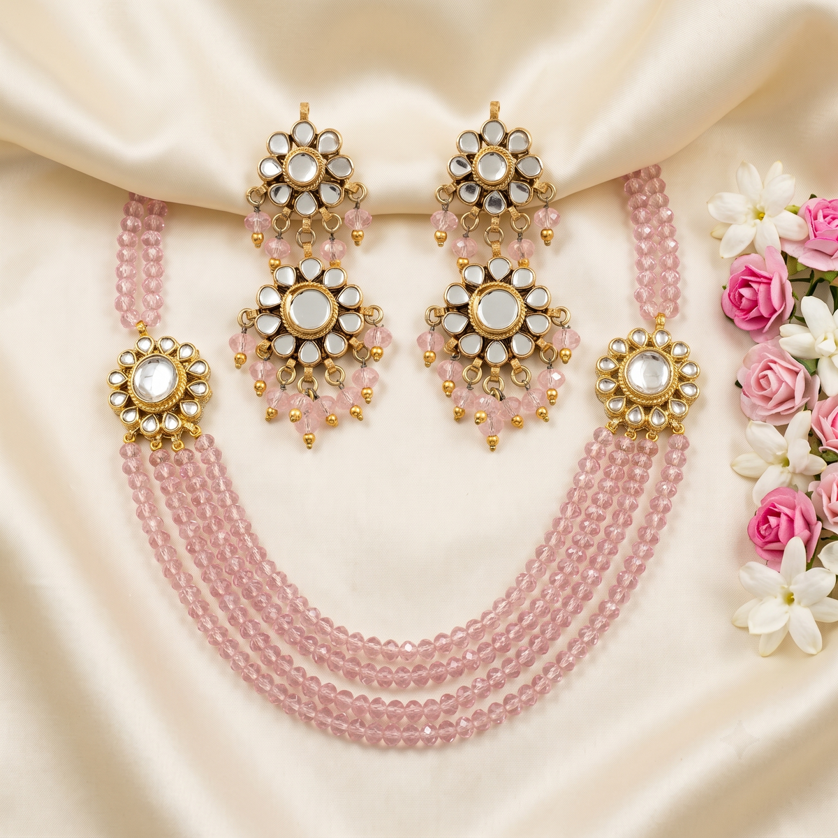 Saniya Kundan Necklace Set