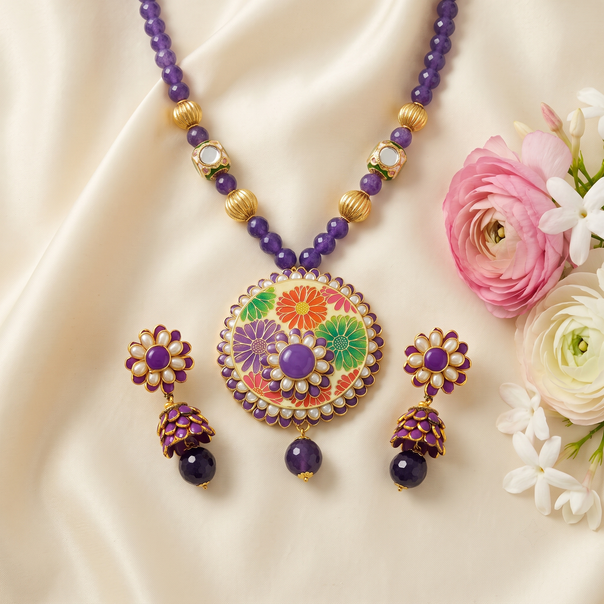 Anika Kundan Pendent Set