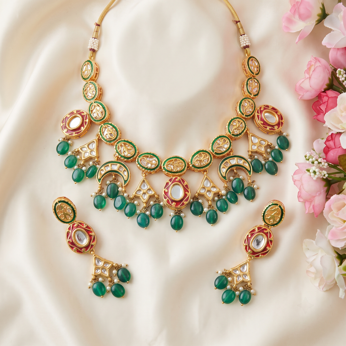 Suhana Necklace Set