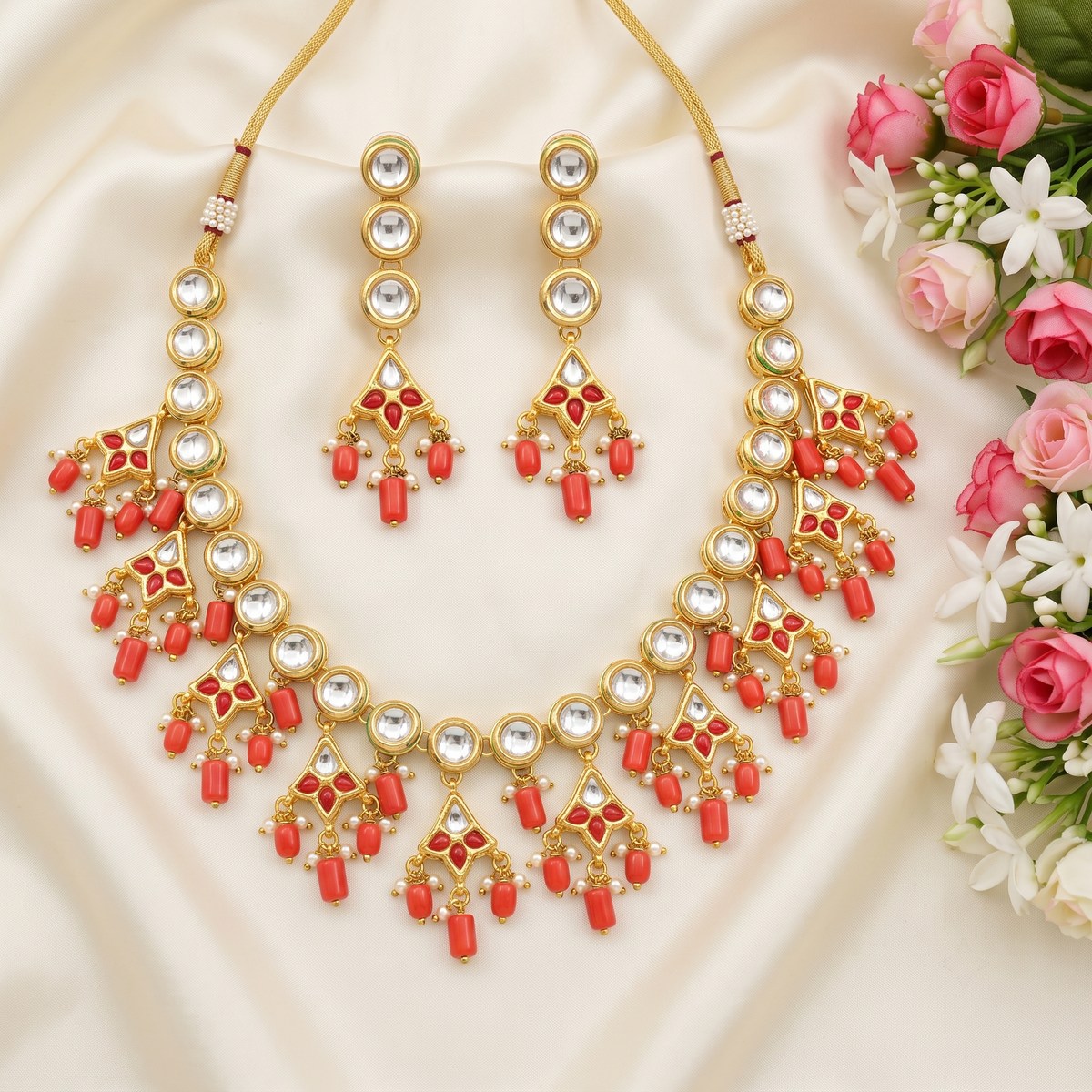 Tanisha Kundan Necklace Set