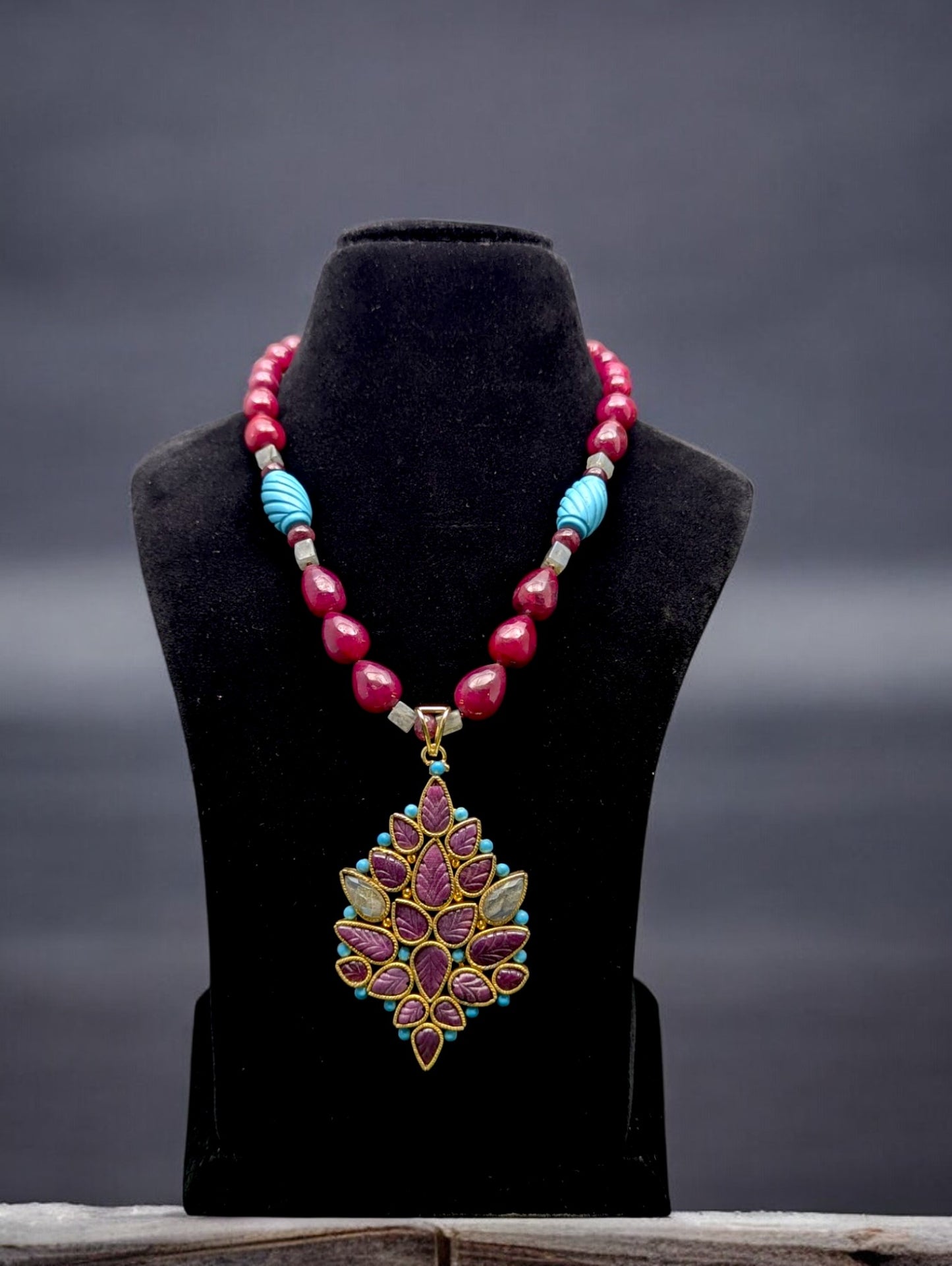 Tanvi Semi-Pr. Navratan Necklace