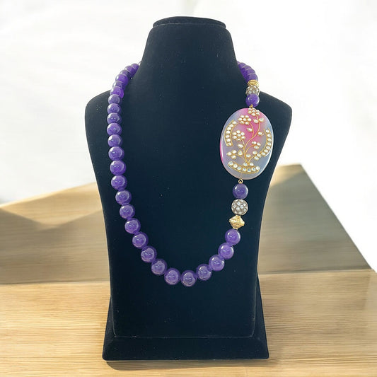 Anvika Brooch Set