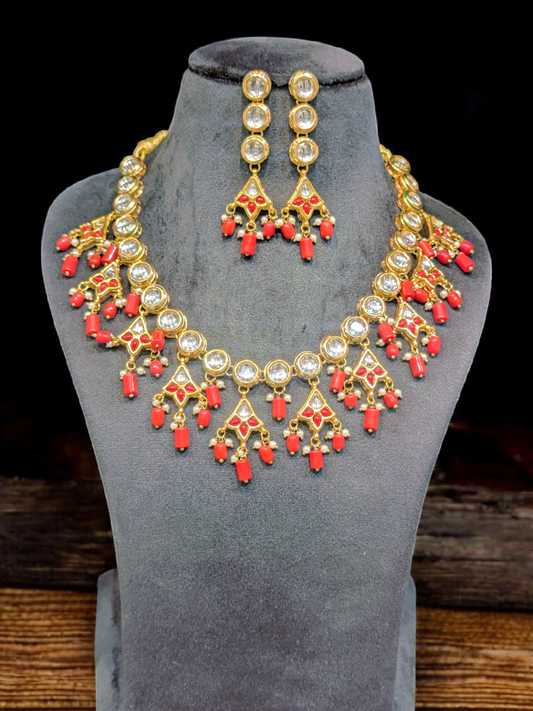 Tanisha Kundan Necklace Set