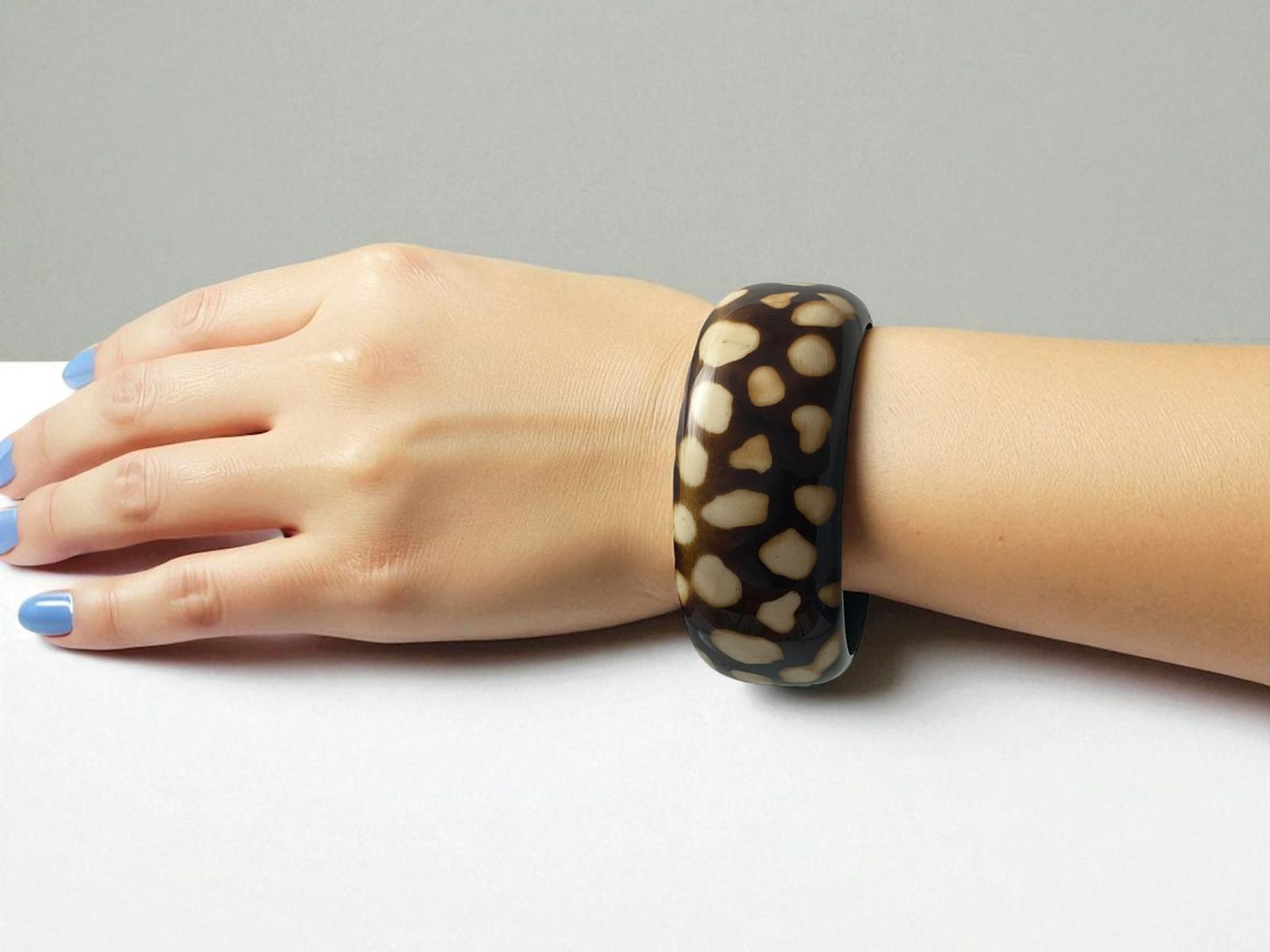 Ishita Fashion Kada